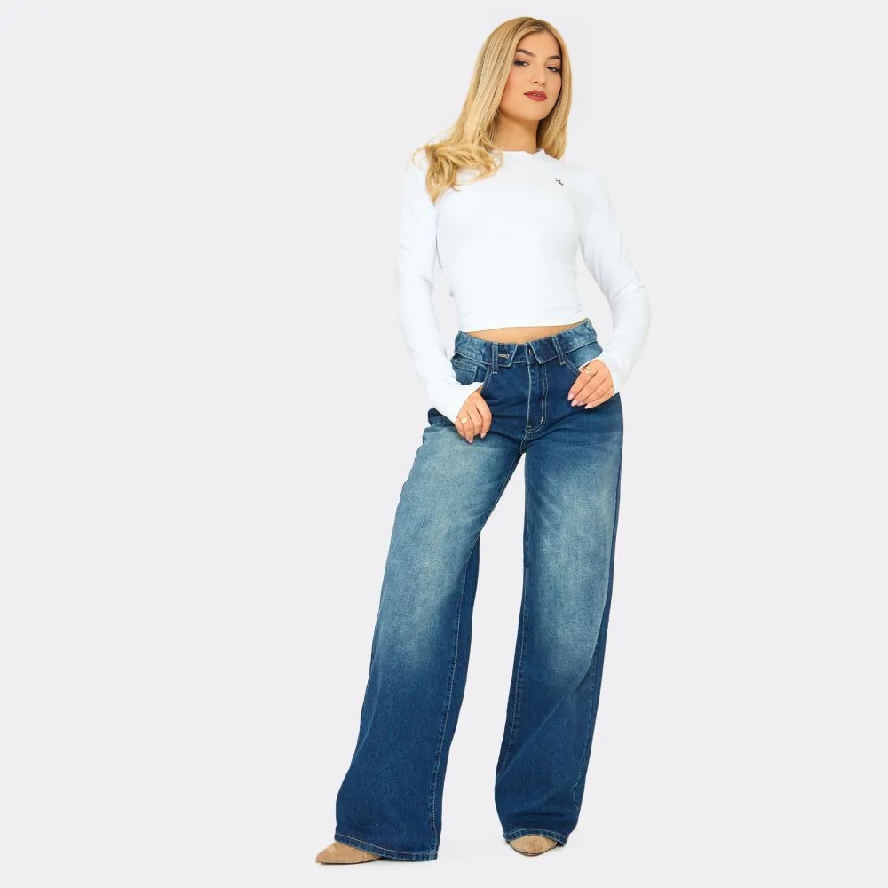 Long Sleeve Logo Detail Fitted Top In White Cotton Jersey