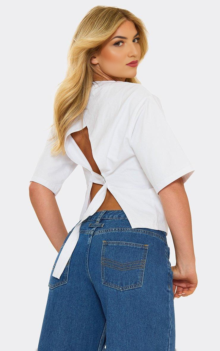 Short Sleeve Open Back T-Shirt In White