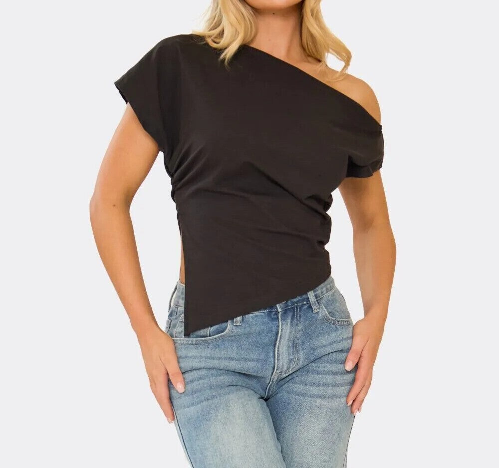 Slash Neck Asymmetric Dipped Hem T-Shirt In Black