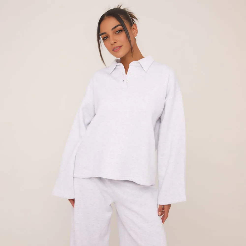 Sweatshirt and Joggers that upgrade your everyday style